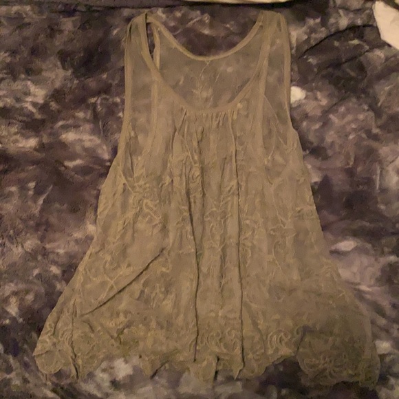 Lace tank top - Picture 1 of 1